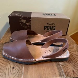 Pons leather shoe size 6